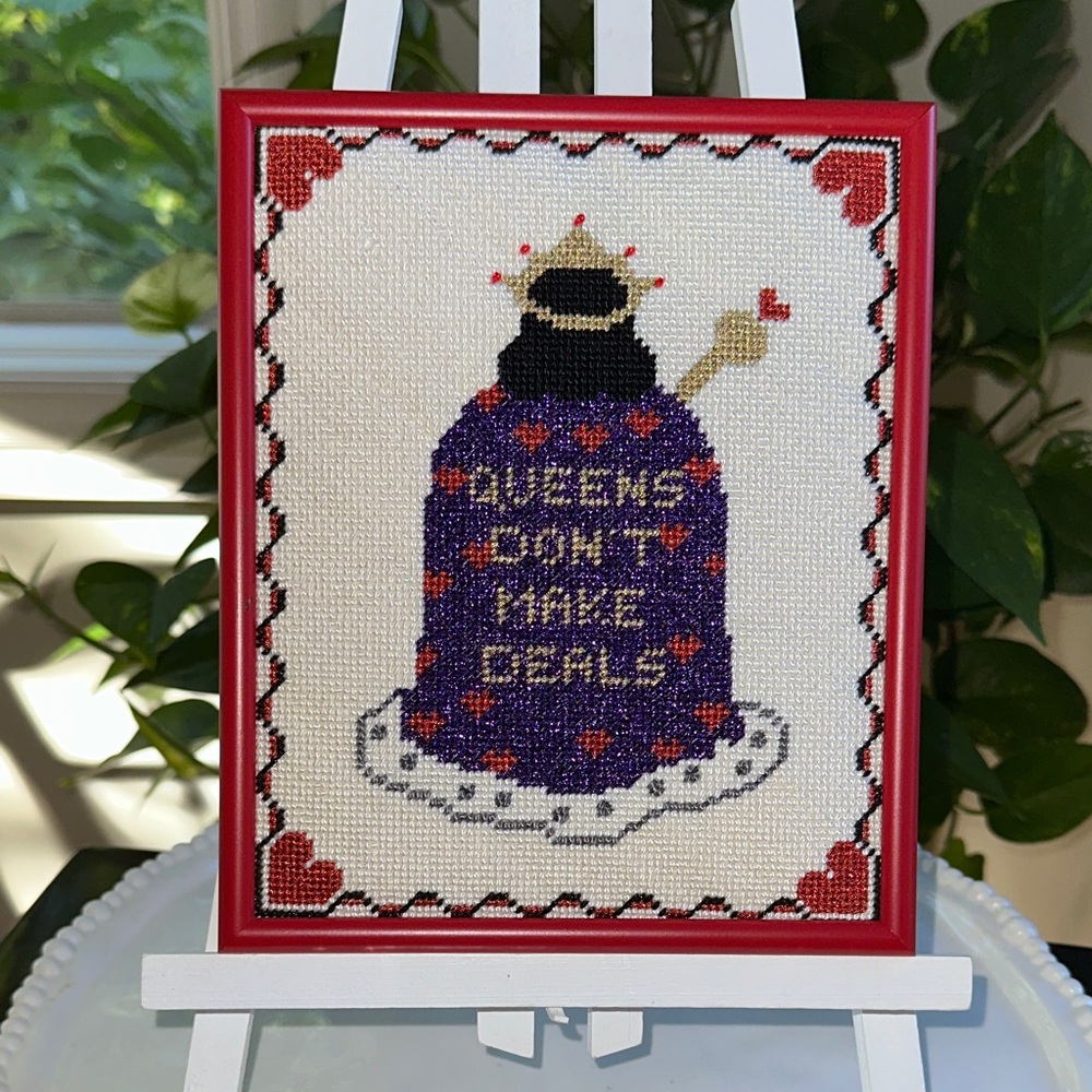 Vintage Cross Stitch Art - Queens Don’t Make Deals framed cross stitch ♥️